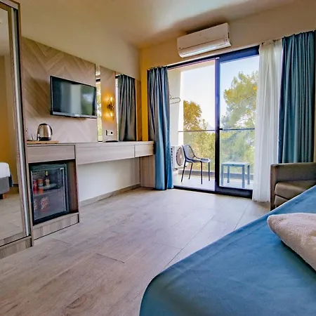 Class Hotel 3*