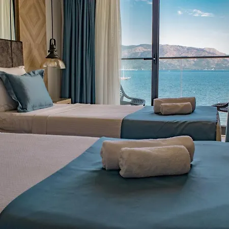 Class Hotel